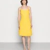 Anna Field STRAPPA FIT AND FLARE - Vestido Informal - Yellow, White, Mujer -Anna Field Moda 2c4dec8a0263430fab466729118ca184