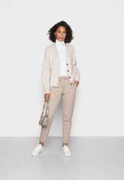 Anna Field PERKIN NECK LONGSLEEVE - Camiseta De Manga Larga - White, Mujer 8 Anna Field PERKIN NECK LONGSLEEVE - Camiseta De Manga Larga - White, Mujer -Anna Field Moda 3aa1337af1904da9bf122e2720800e49