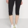Anna Field Capri Leggings With Lace - Leggings - Black, Mujer -Anna Field Moda 69377a271bc44475998f7f8e2551f53d