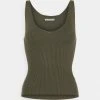Anna Field Top - Olive, Mujer