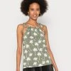 Anna Field Top - Light Green, Mujer