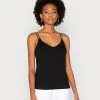 Anna Field Top - Black, Mujer