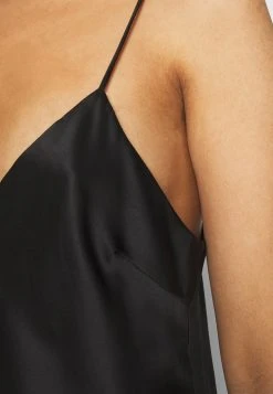 Anna Field SIMPLE SATIN SHORT SET - Pijama - Black, Mujer -Anna Field Moda 8f329bfd957241829840ac04de151b7c