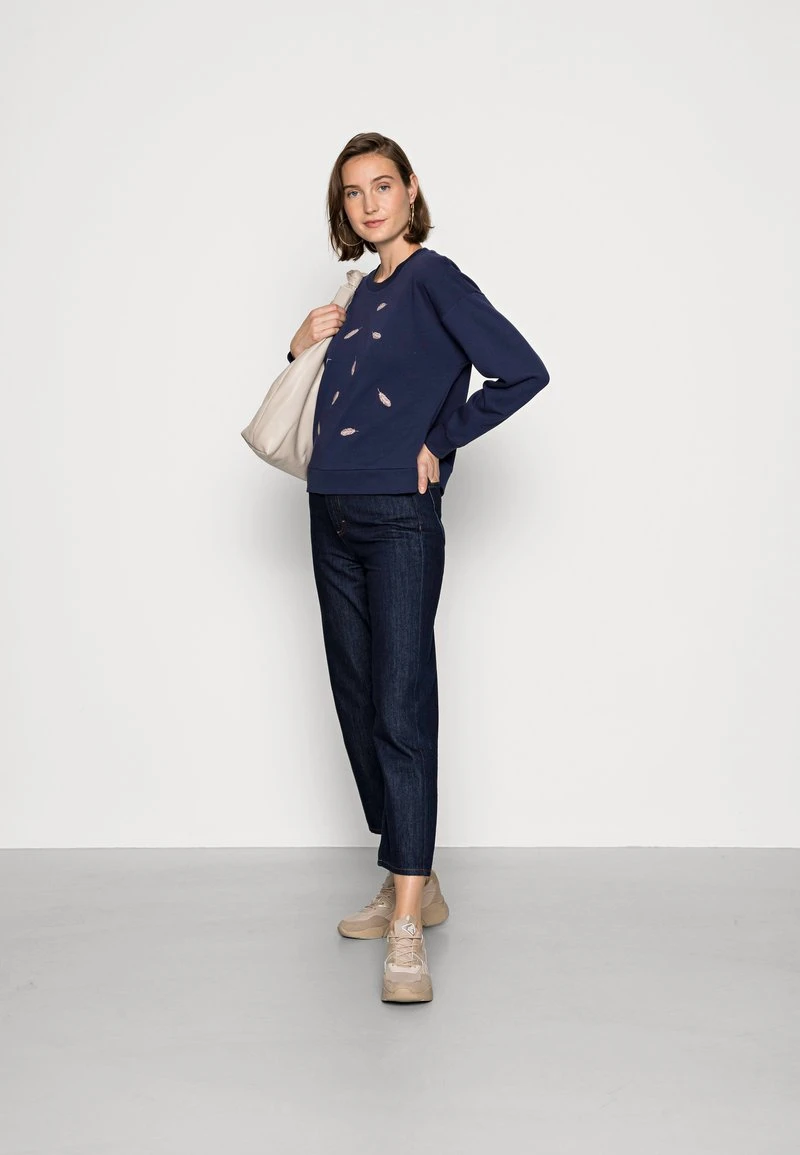 Anna Field Embroidered Sweatshirt Regular Fit - Sudadera - Dark Blue, Mujer 4 Anna Field Embroidered Sweatshirt Regular Fit - Sudadera - Dark Blue, Mujer - Imagen 2