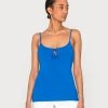 Anna Field Top - Blue, Mujer