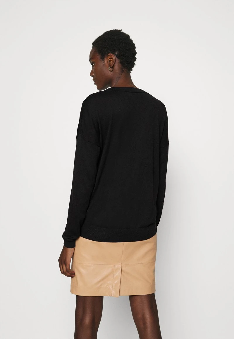 Anna Field BASIC- SOFT V-NECK - Jersey De Punto - Black, Mujer 5 Anna Field BASIC- SOFT V-NECK - Jersey De Punto - Black, Mujer - Imagen 3