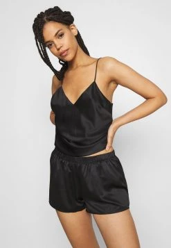 Anna Field SIMPLE SATIN SHORT SET - Pijama - Black, Mujer -Anna Field Moda bf9abd9ea6a24dcb9383c9f8cd7f5605