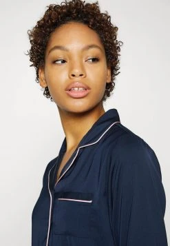 Anna Field AMANDA LONG SLEEVE SHORT SET - Pijama - Dark Blue, Mujer -Anna Field Moda d0c424c67eae486c8b274bf06540f70d