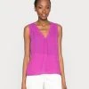 Anna Field Top - Purple, Mujer